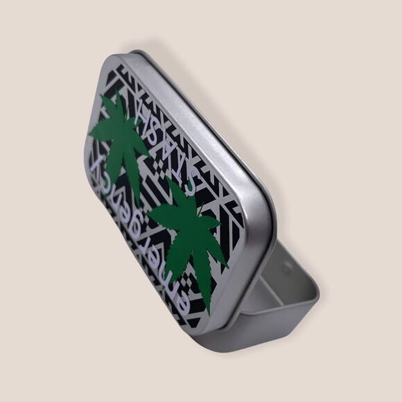 NWT Wool + Pepper Co. Emergency Stash Tin - Picture 4 of 4